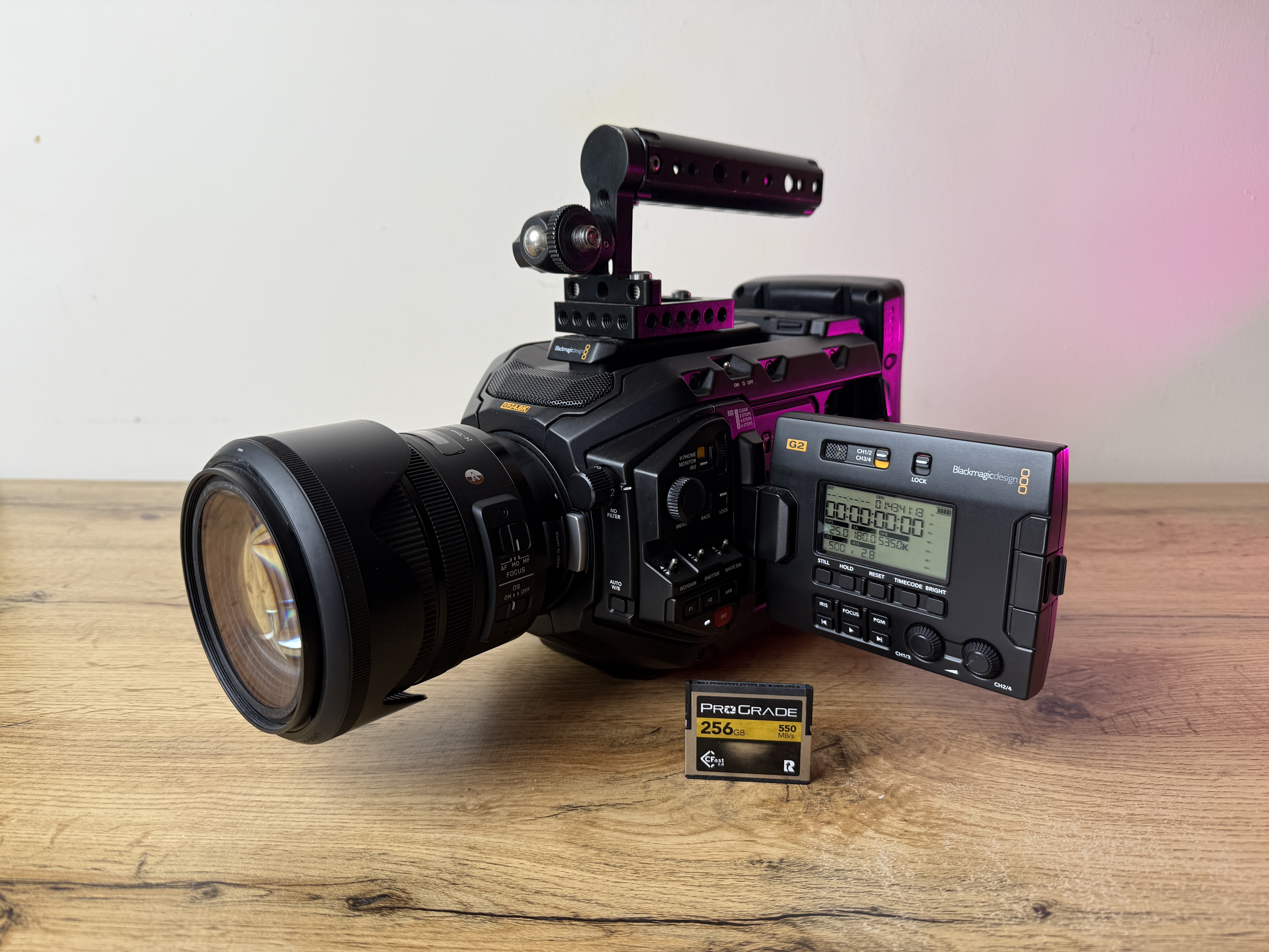 Blackmagic ursa mini g2 ef - (full shooting package)