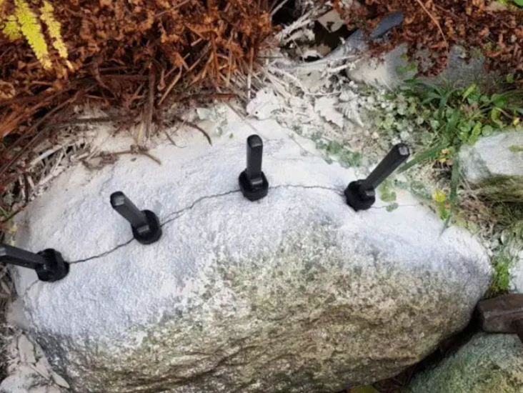 5 st 34mm spräckkilar / stenkilar