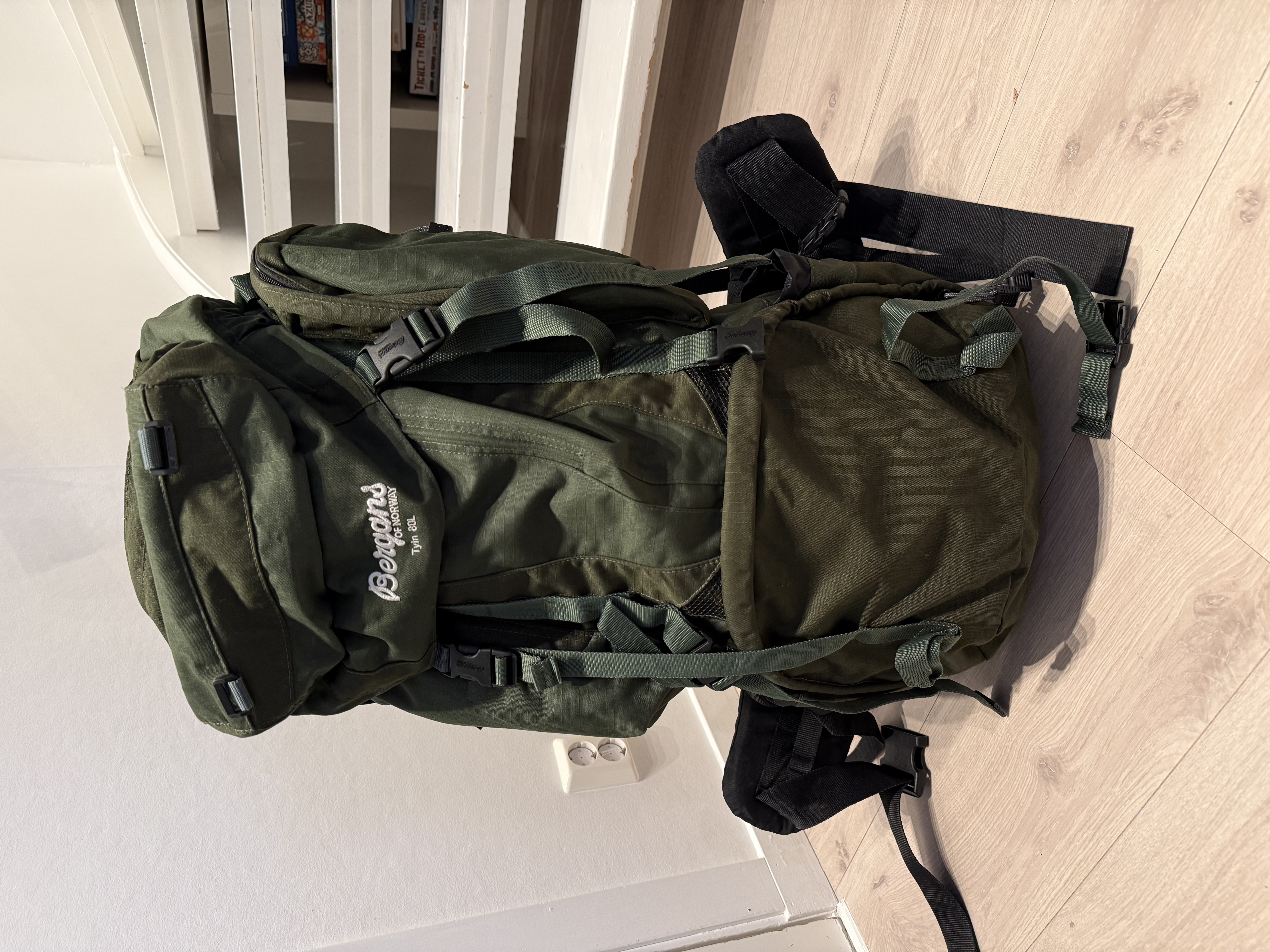 Stor tursekk/ryggsekk 80l bergans