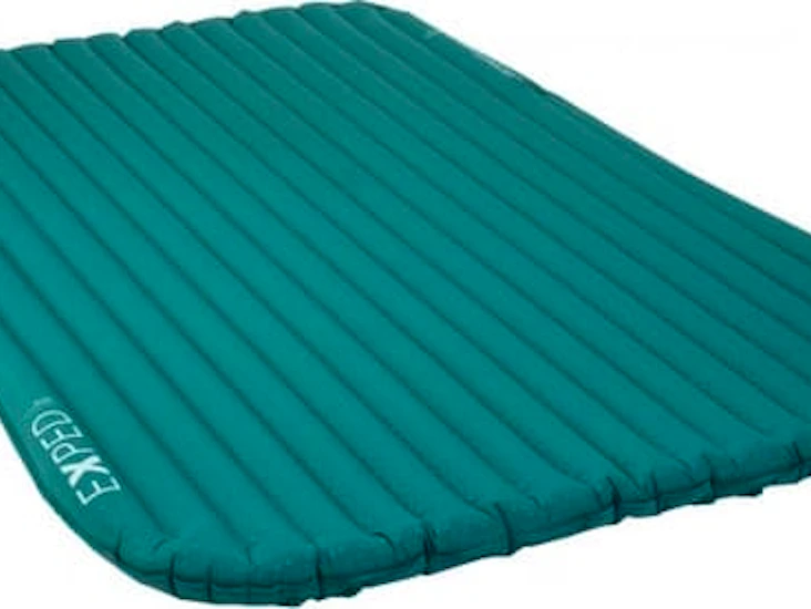Dubbelt uppblåsbart liggunderlag för 2 personer