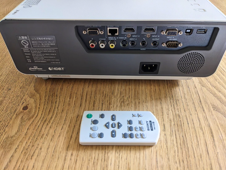 (bright + hd) 1920x1200 + 5000 ansi lumen sony projector