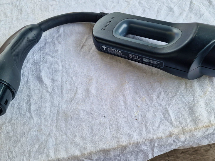 Tesla chademo adapteri