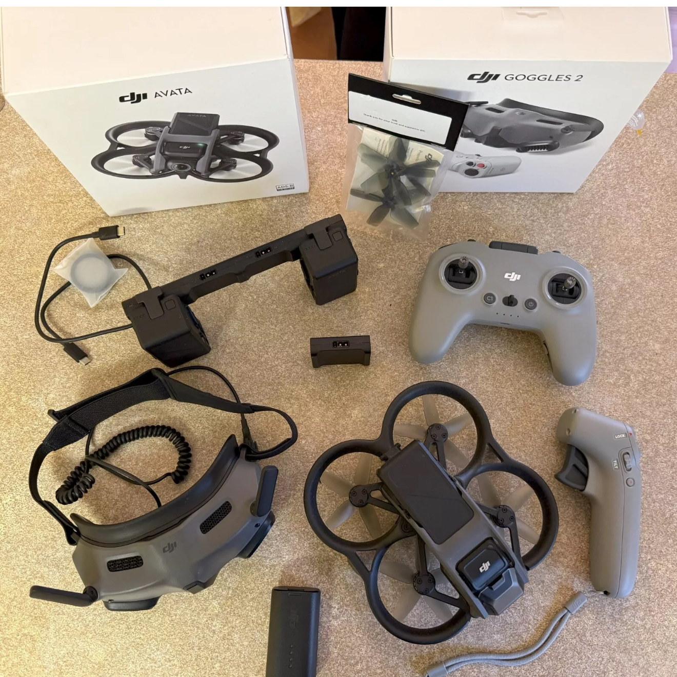 Dji avata full combo with remote control 