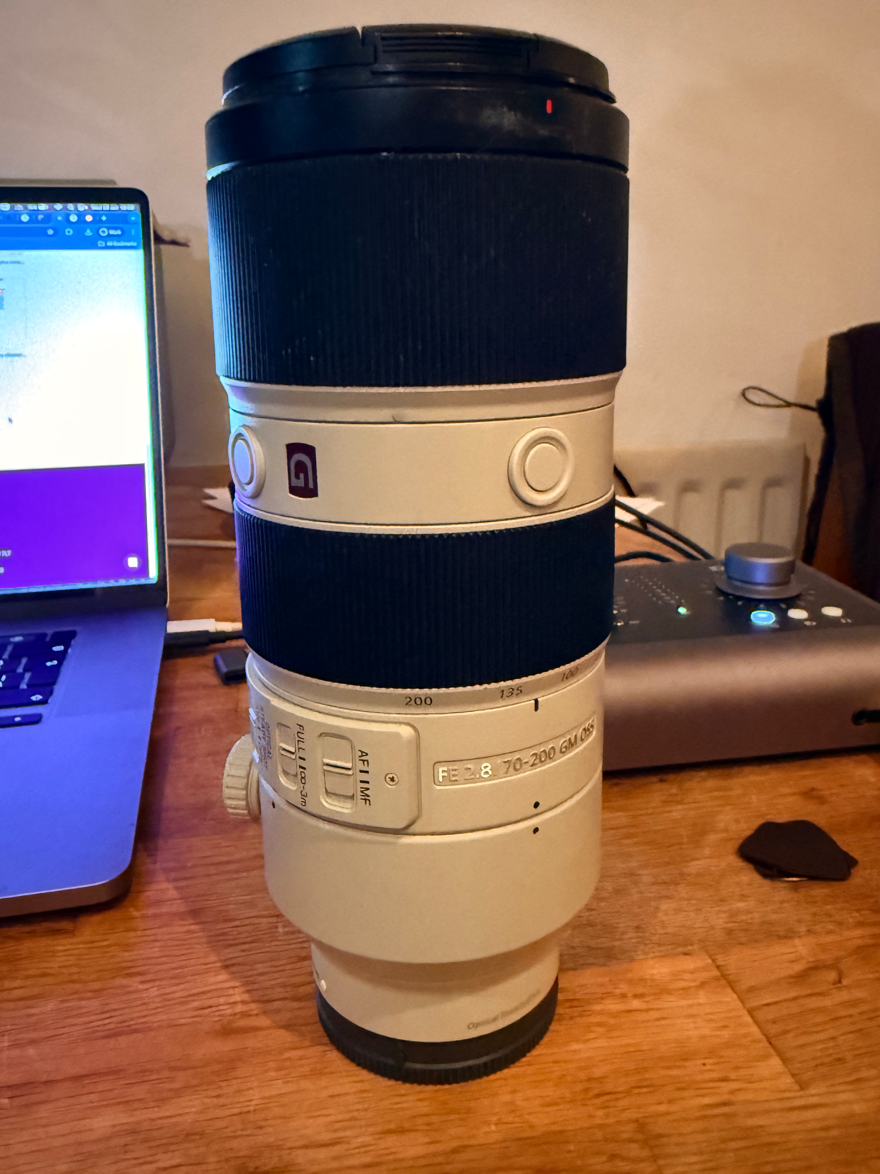 Sony 70-200 2.8 gm zoom lens