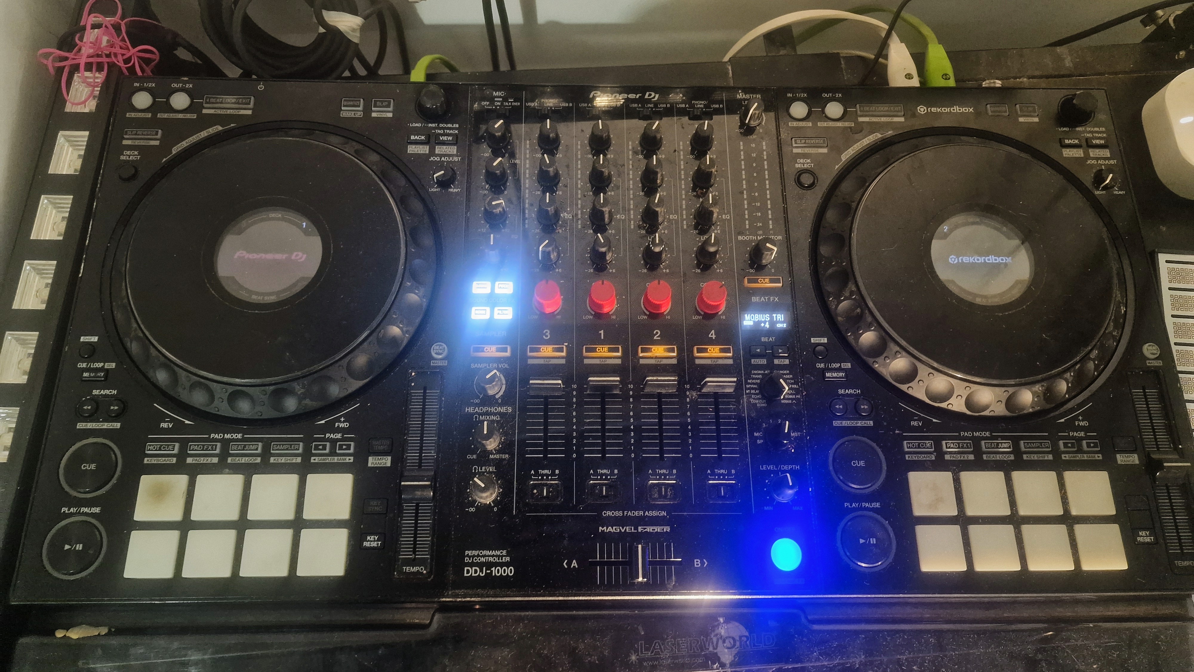 Ddj1000