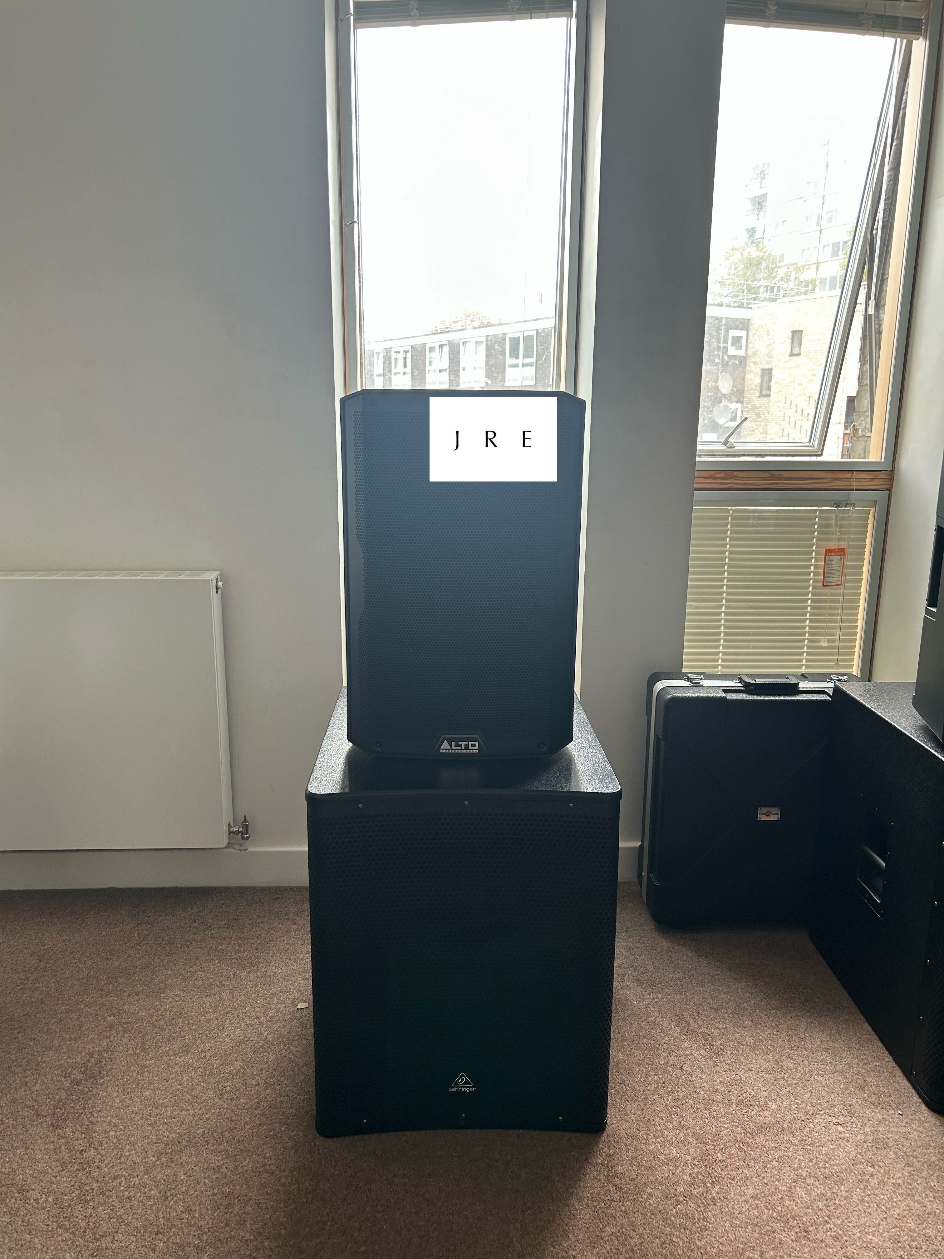 Alto professional ts415 & behringer dr18sub