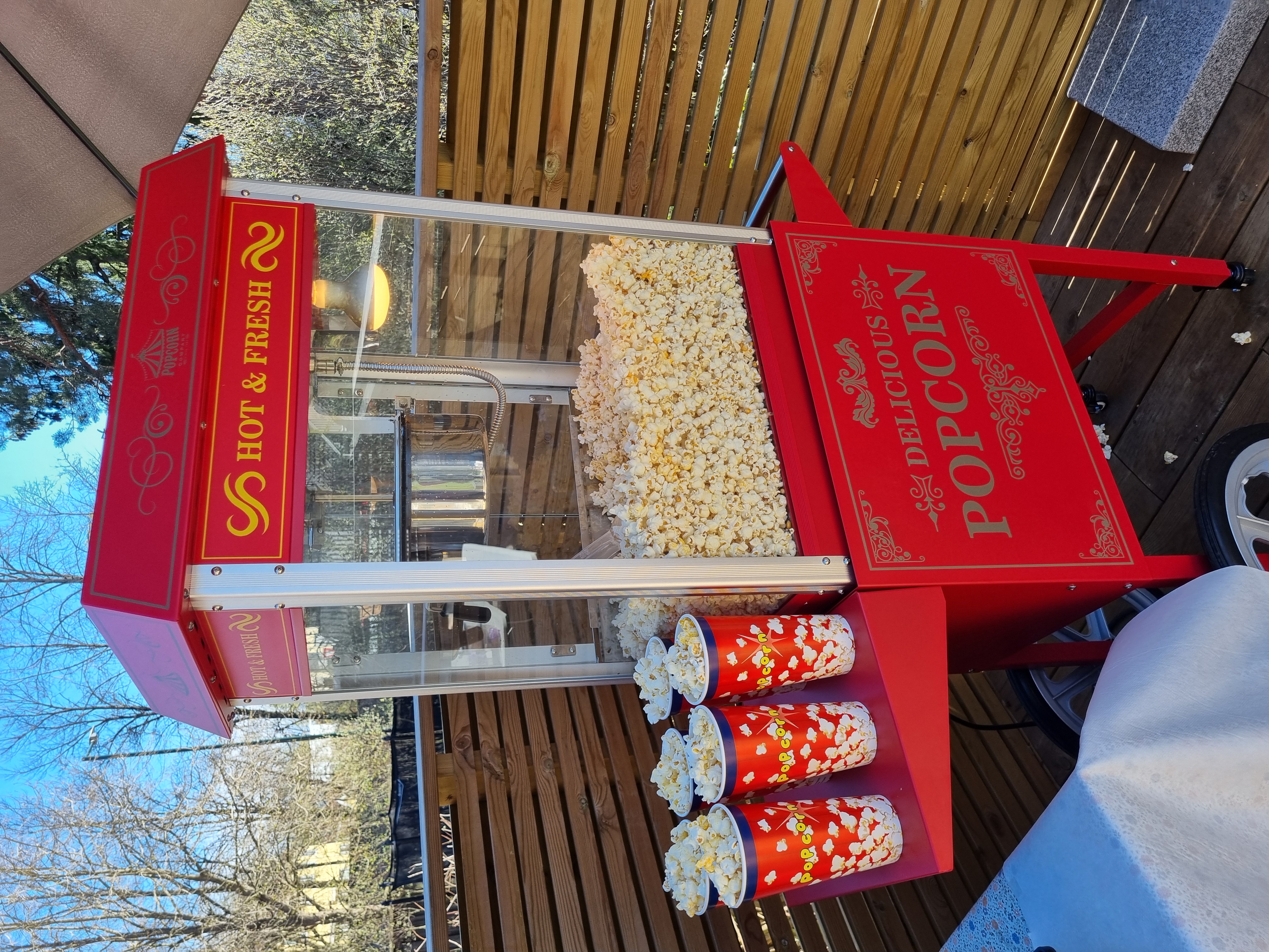 Popcornmaskin til leie, perfekt til bursdag og fest (ferdige pakker mulig)