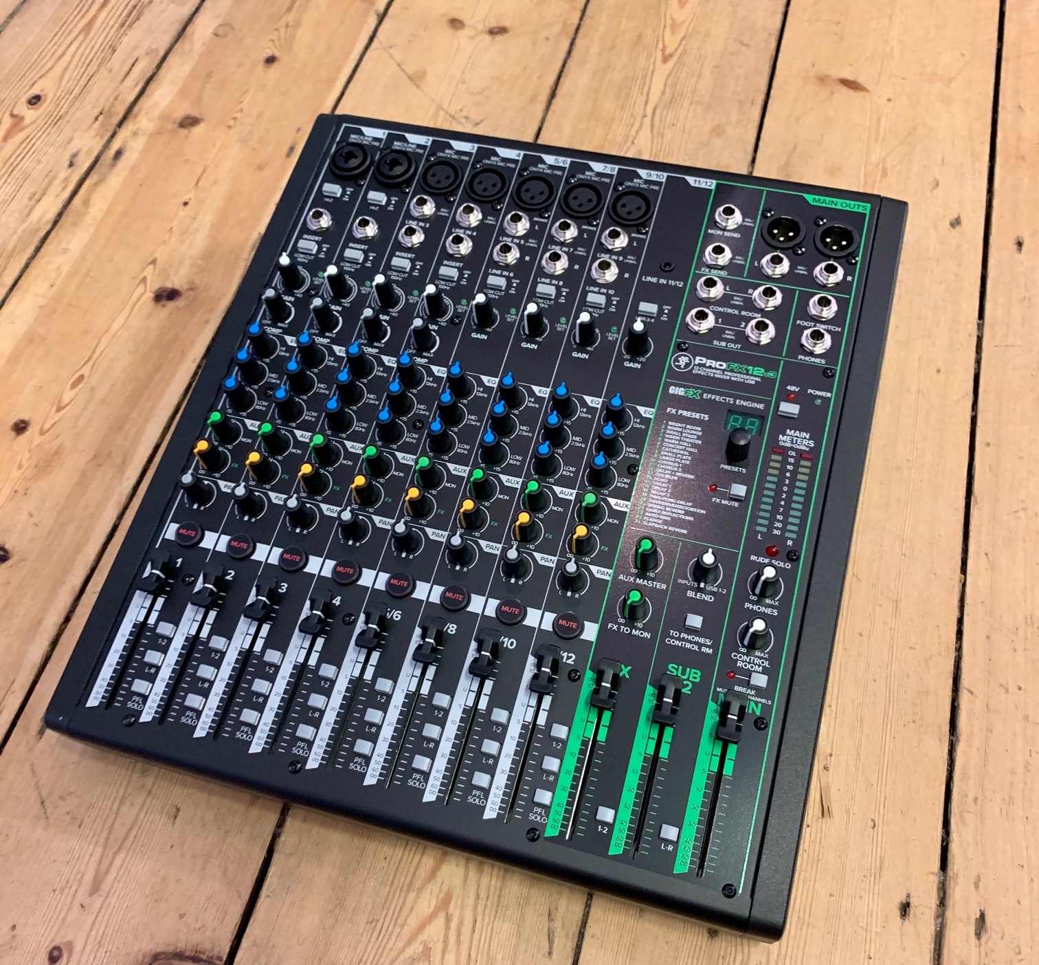 Mackie mixer 12ch mackie profx12 v3 mixer 
