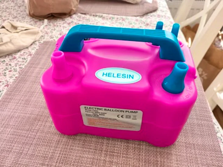 Elektrisk ballongpump - blåser upp flera hundra ballonger per minut!