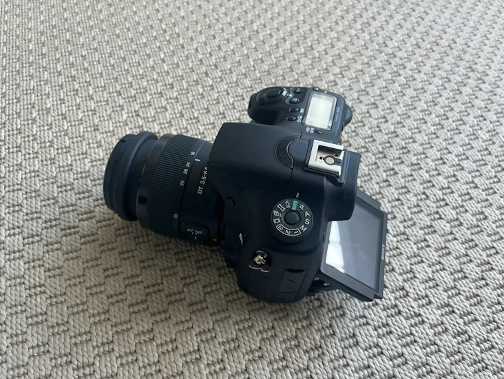 Sony alpha 68