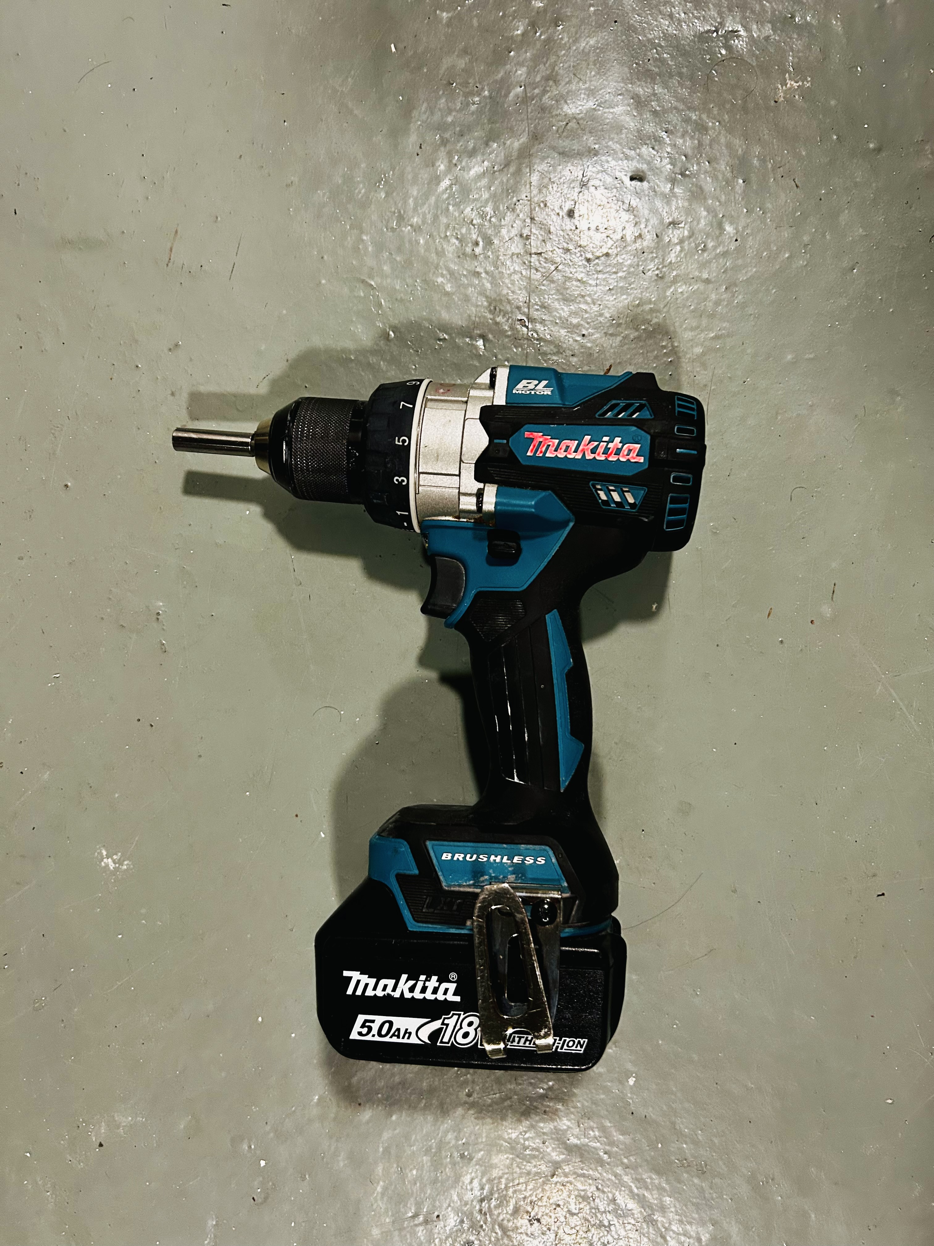 Akkuporakone makita lxt 18v ddf492z