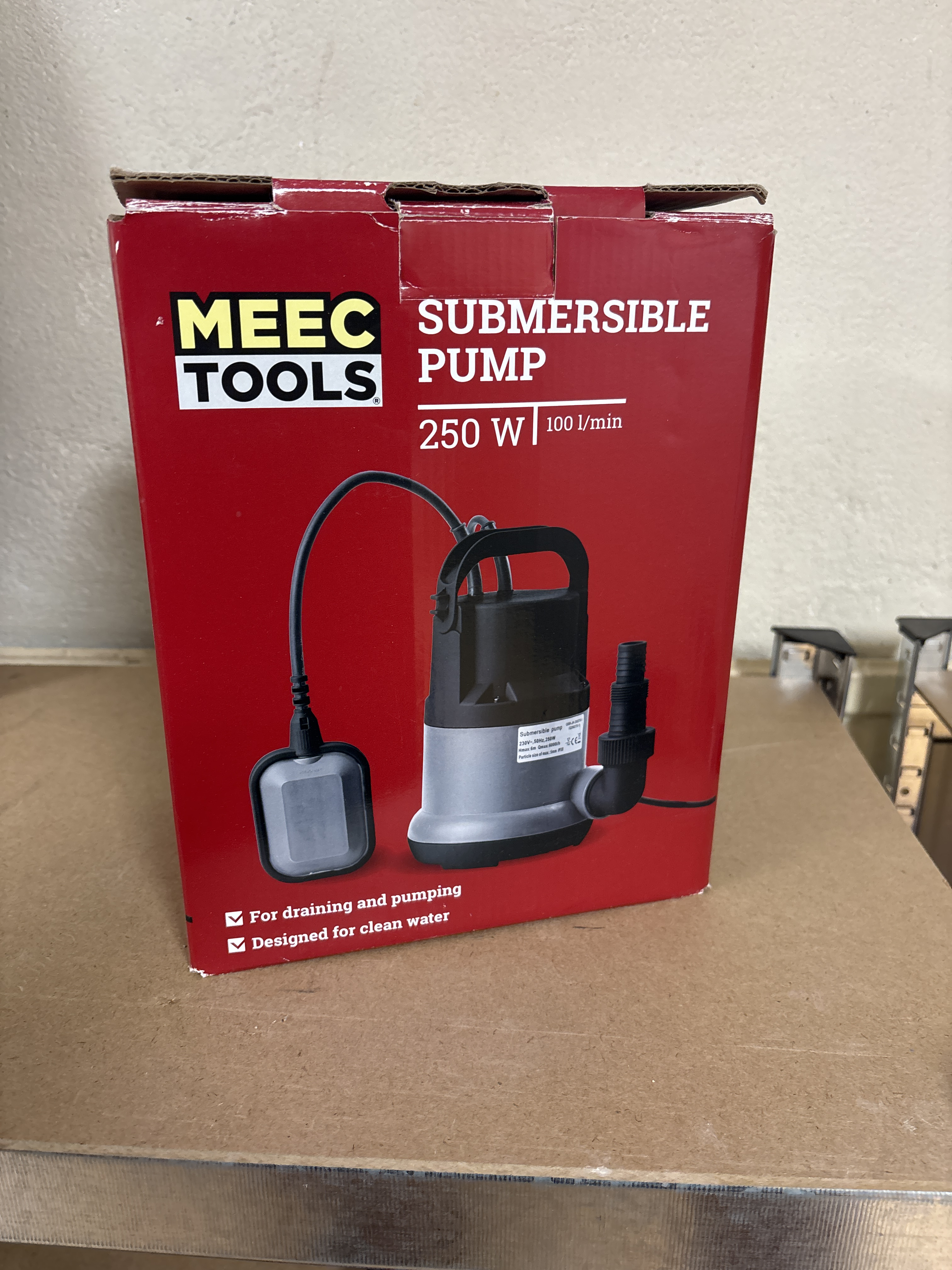 Dränkbar pump + slang 
