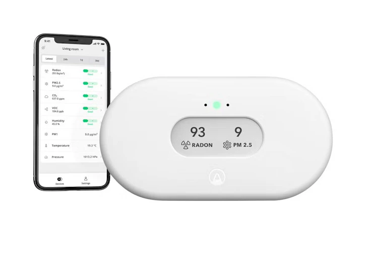 Airthings view plus, radonmåler og luftmåler med display