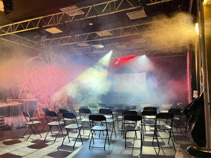 Professionell videostudio 1000kr / tim