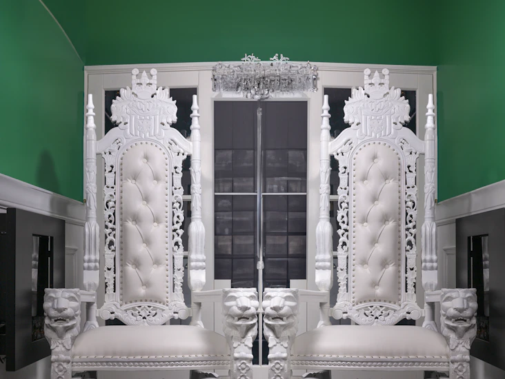 Throne king & queen pure white wedding chair 6ft tall