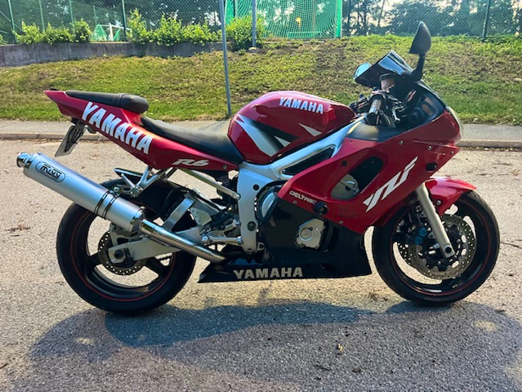 Yamaha yzf r6