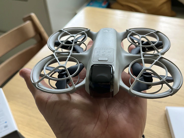 Dji neo