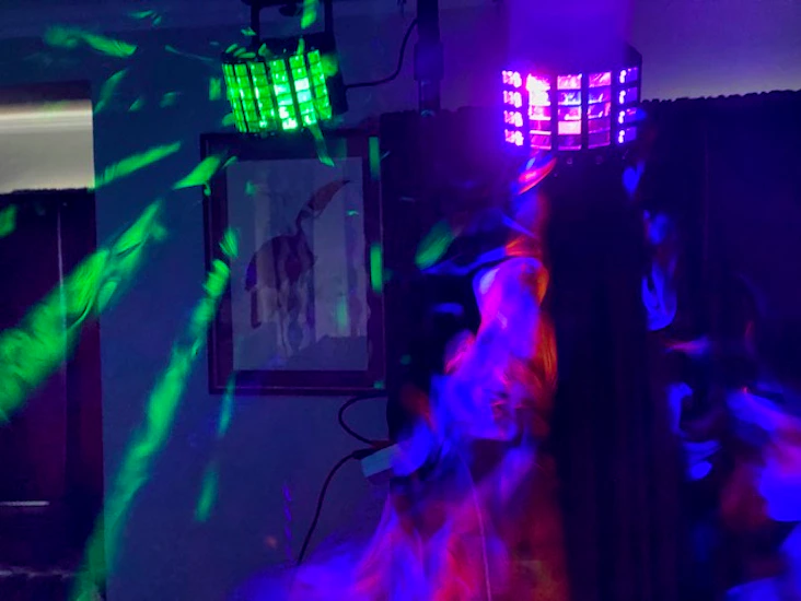 Ljudpaket, 1000w diskoljus och rökmaskin