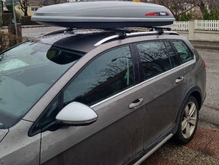 Takbox thule polar 700 (460 liter)