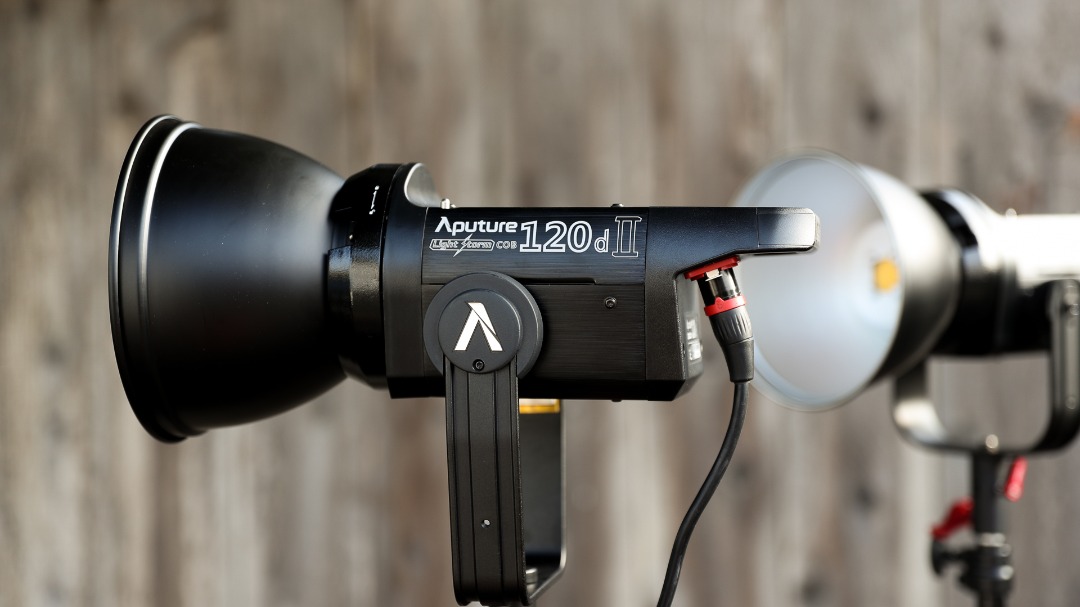 Aputure 120 d mark 2 med softbox 
