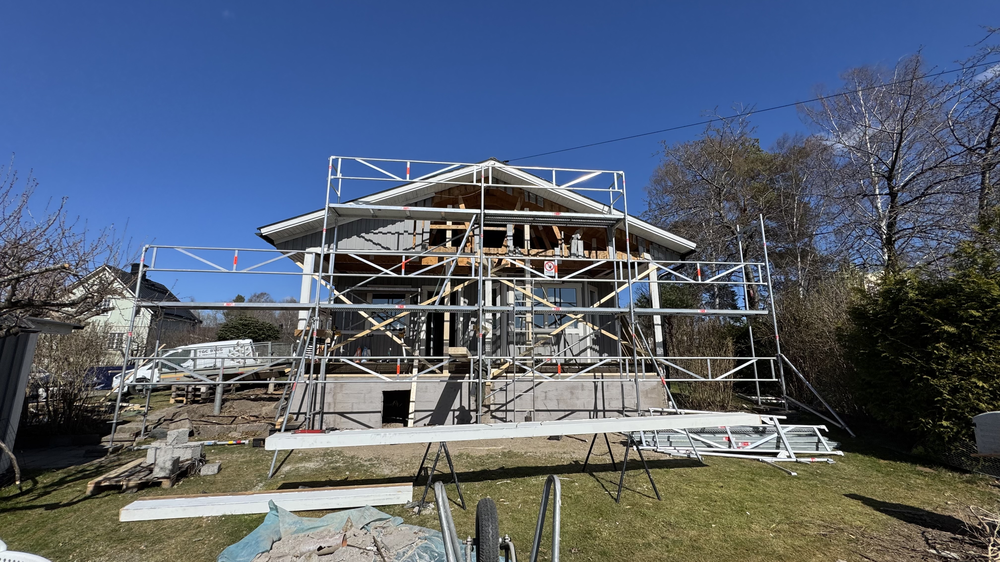 Altrad 120 m2 byggställning med släp