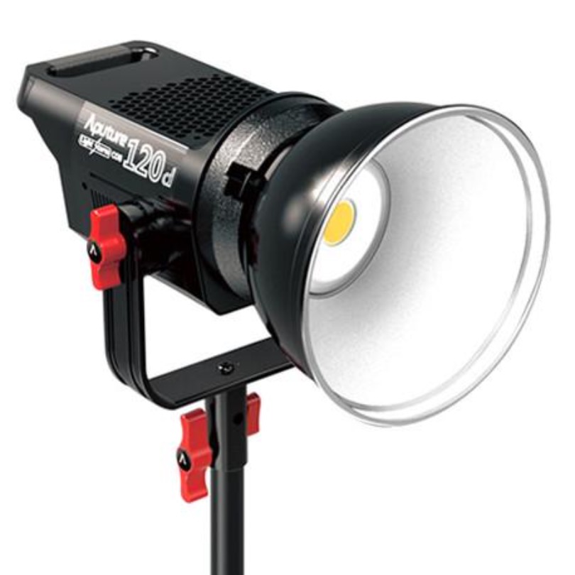 Led aputure 120d + lightdome