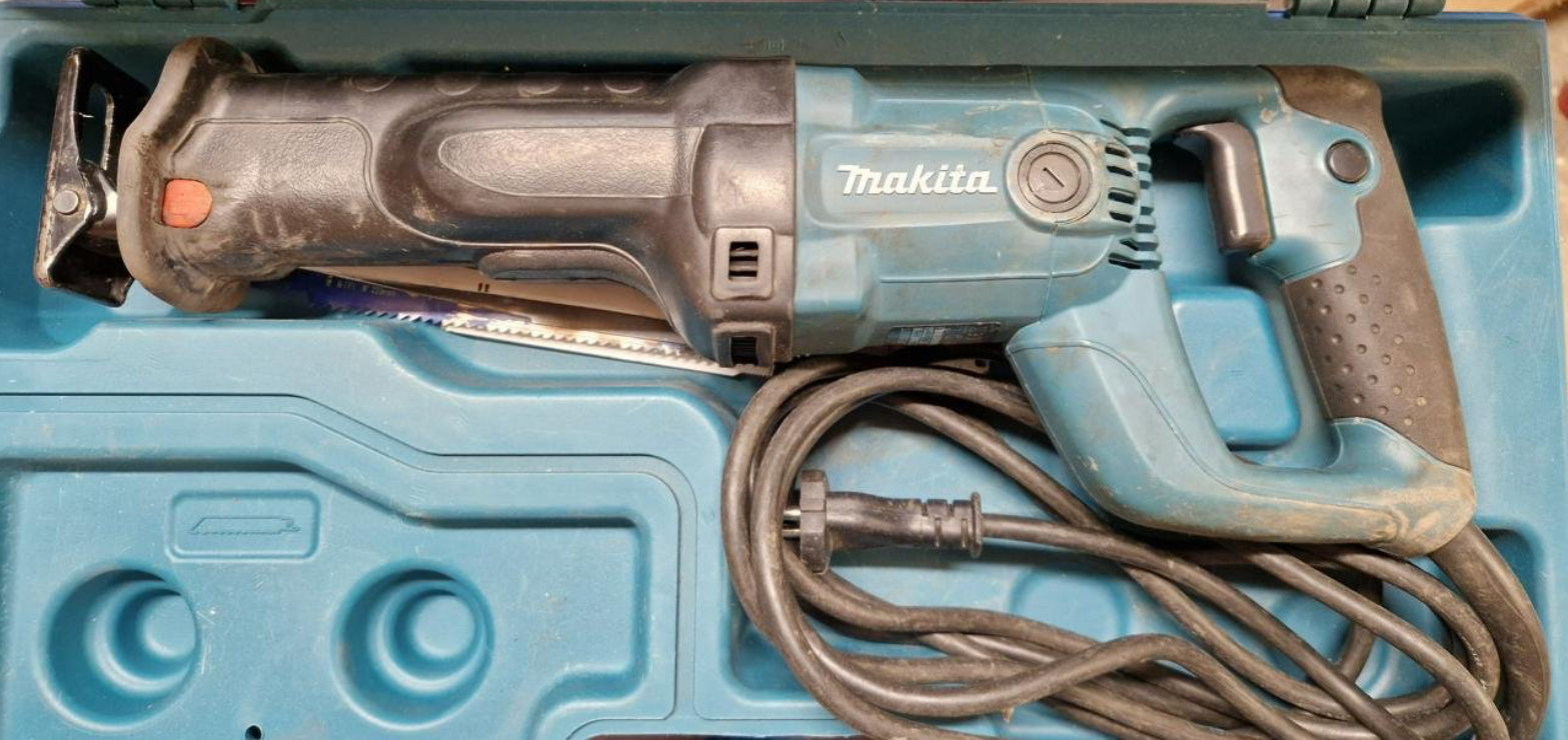 Makita tigersåg med sladd