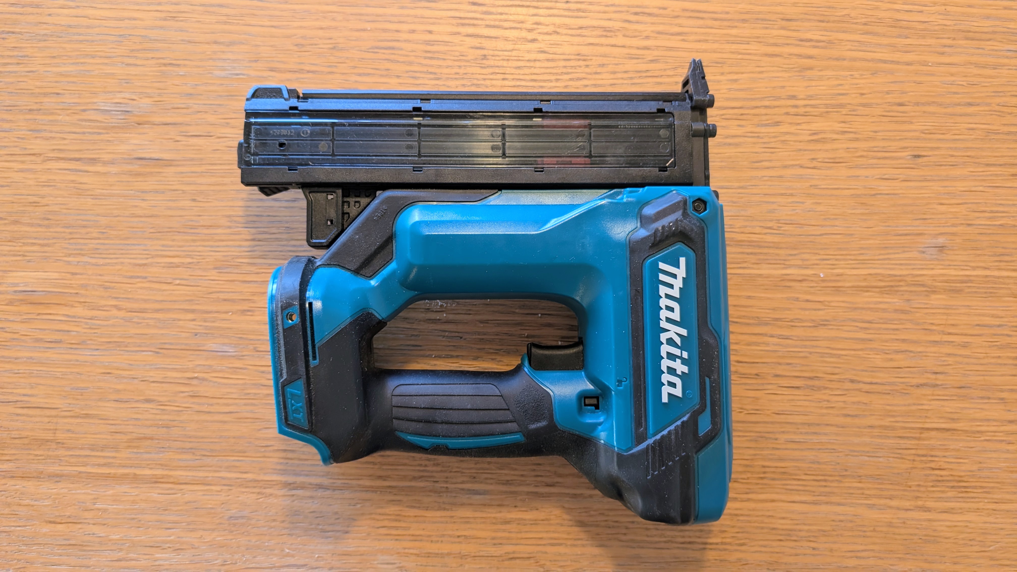 Makita dfn350 18v dykkertpistol