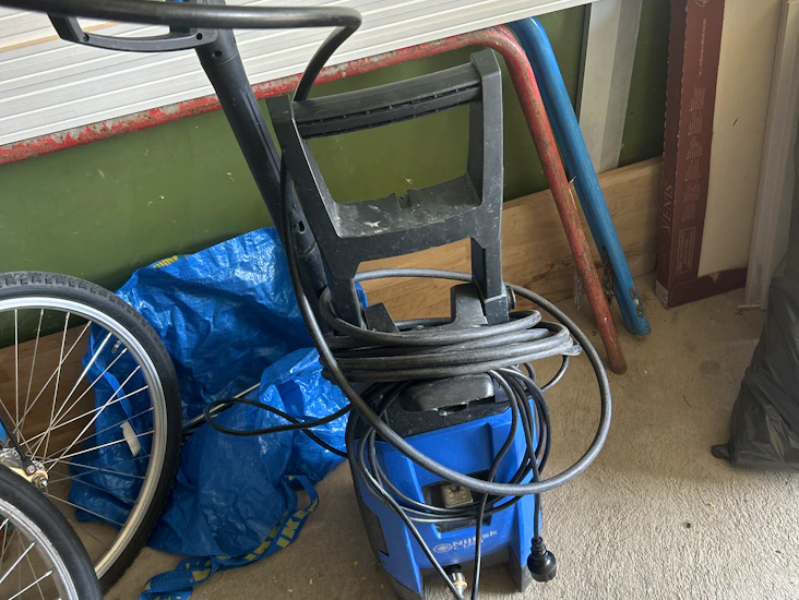 Högtryckstvätt 120 kr