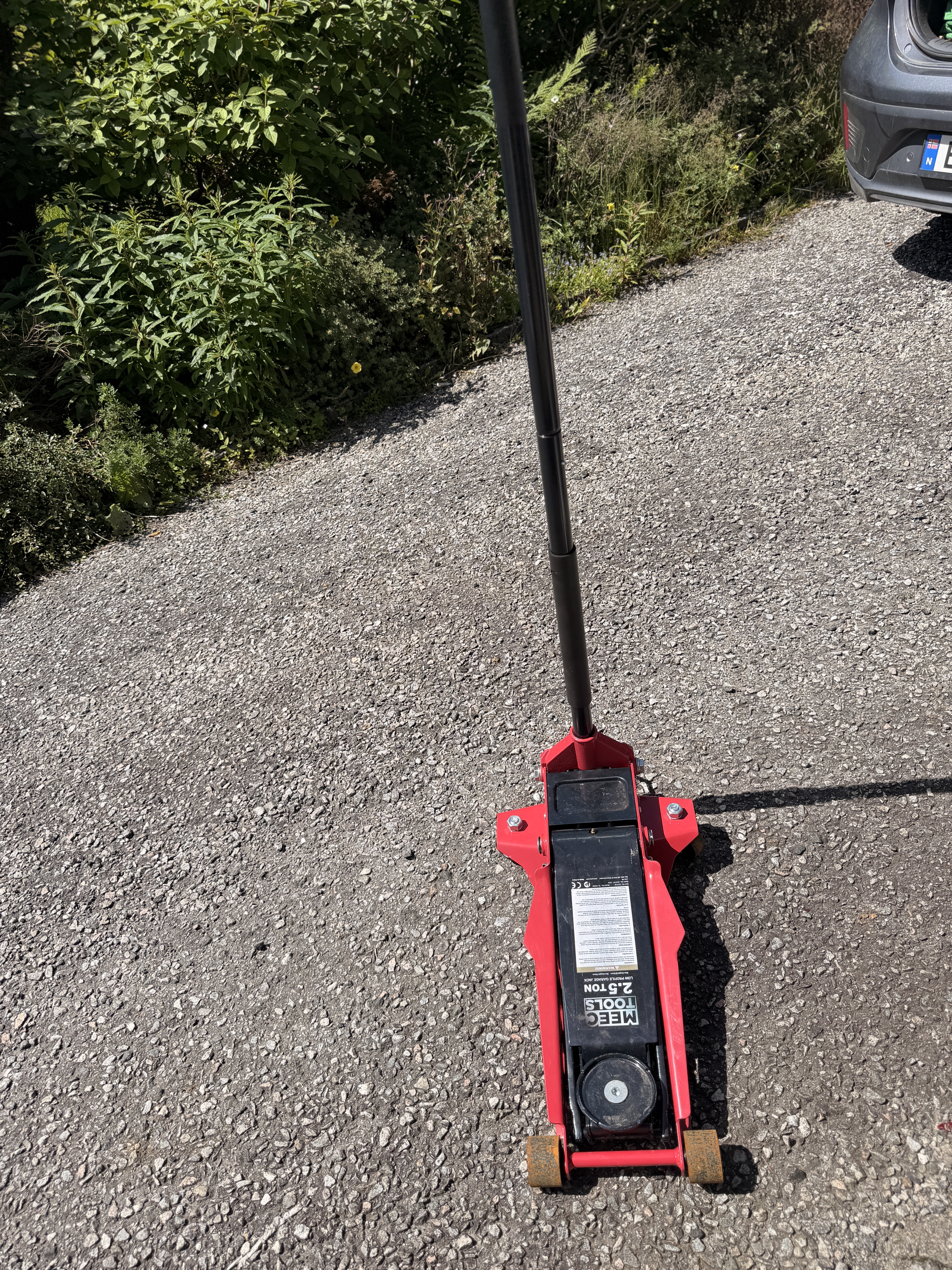 Meec tools 2,5 ton lavprofil garasjejekk