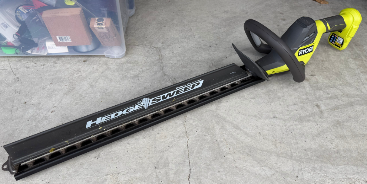 Ryobi hekksaks 18v med batteri