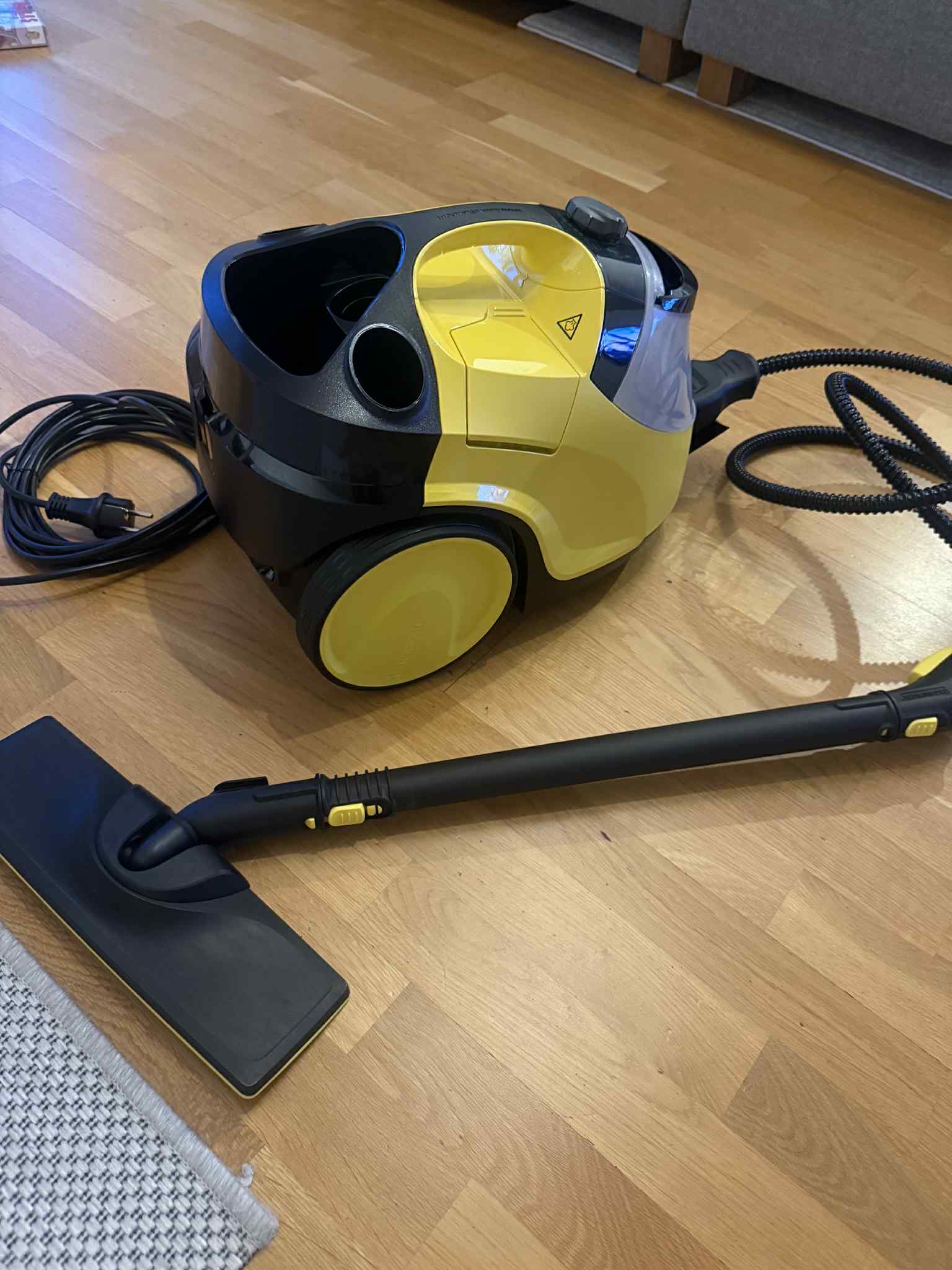 🔥 uthyres: kärcher ångtvätt sc5 – kraftfull & effektiv rengöring! 🔥