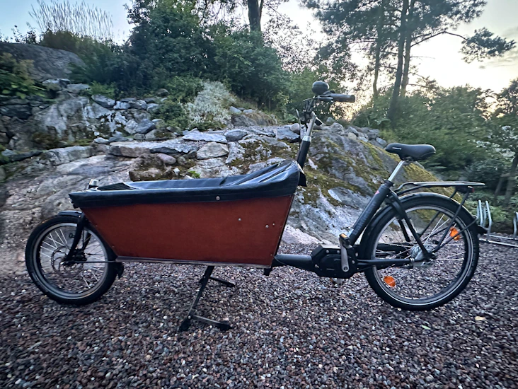 Eldriven lådcykel bakfiets long