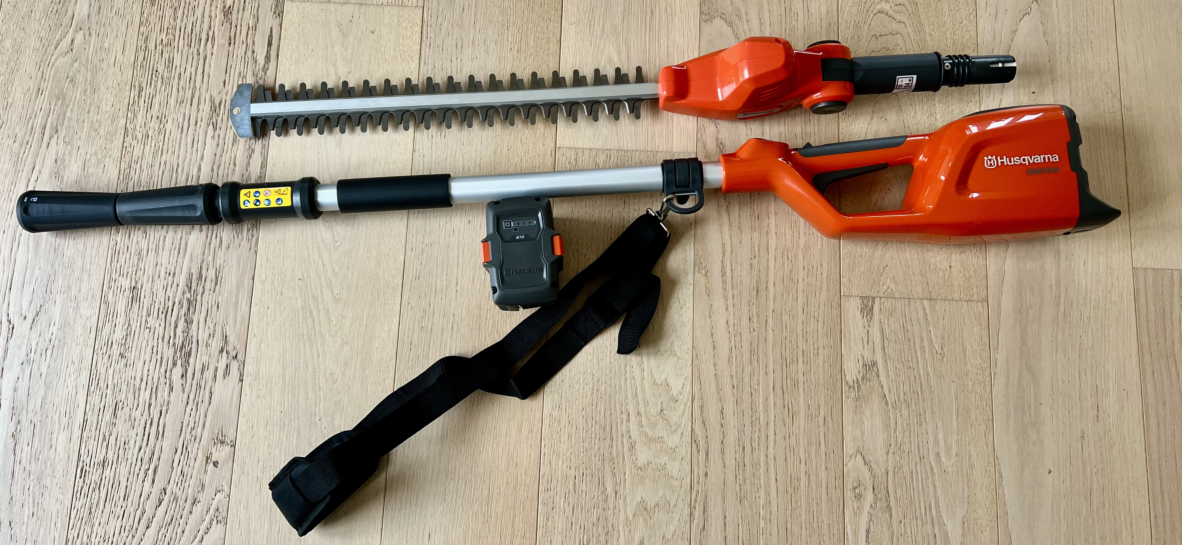 Husqvarna stånghäcksax 120itk4-h – batteri & laddare ingår