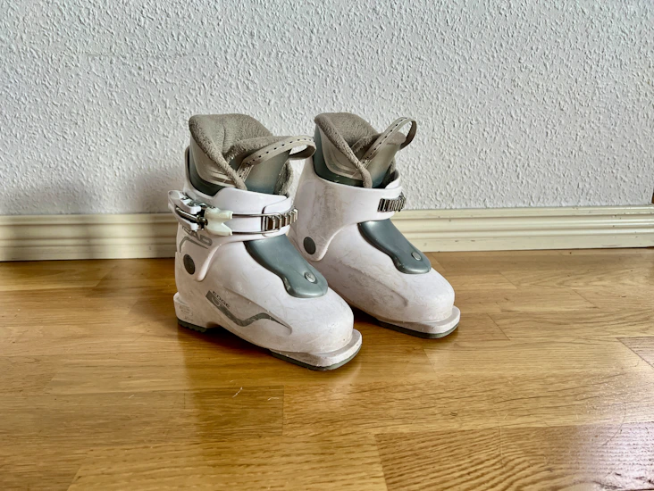 Barnpjäxor storlek 27–29 (mp 170–185)