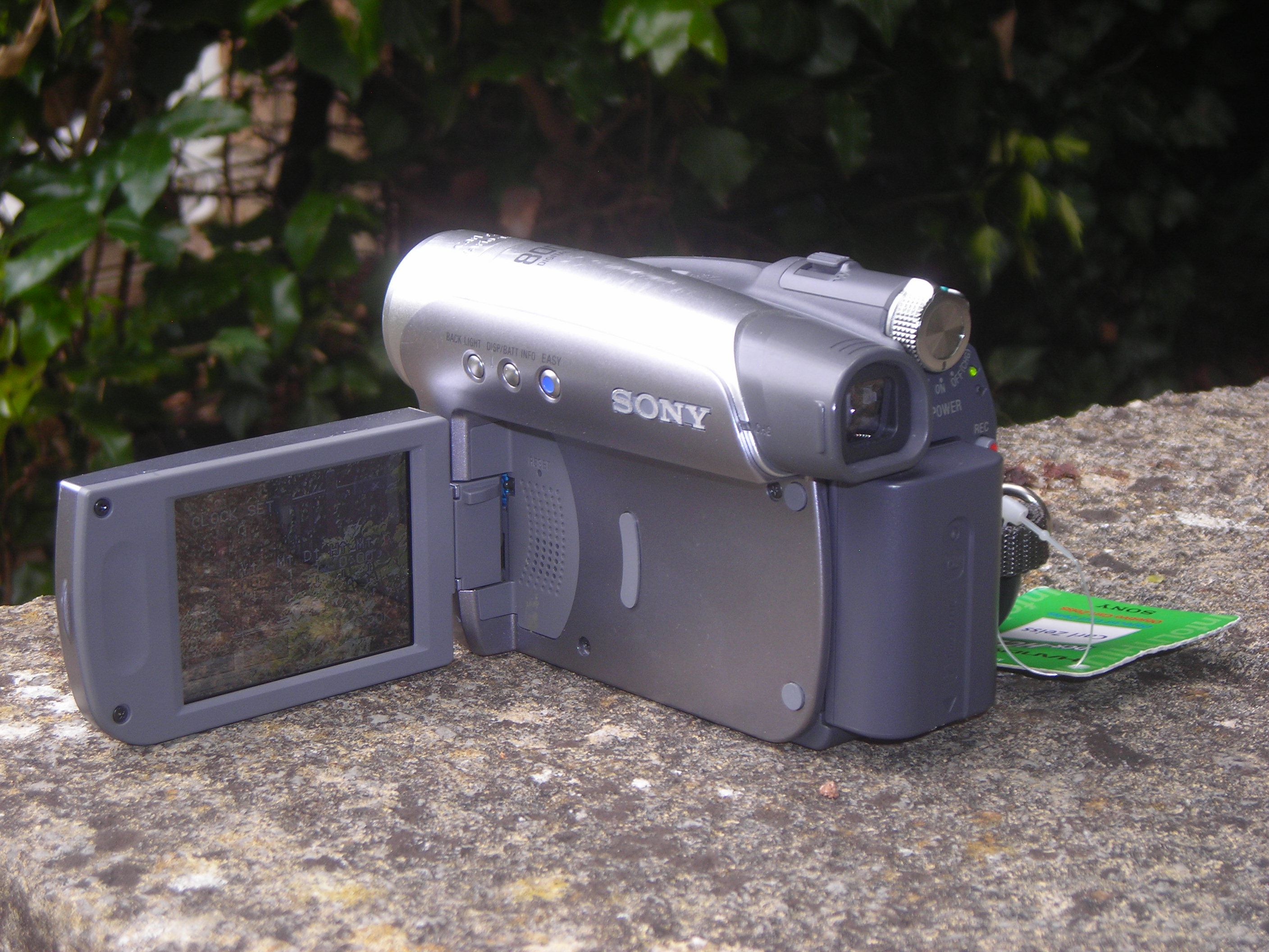 Sony handycam - dcr hc27 - mini dv camcorder