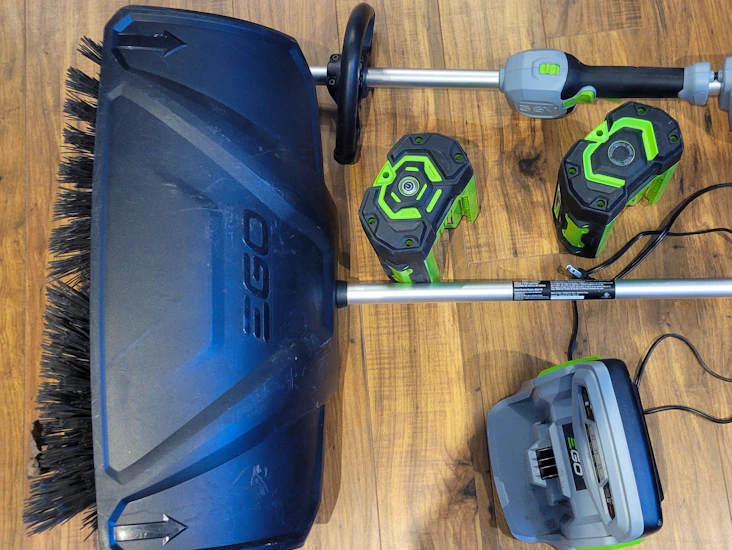 Balai mécanique à batterie