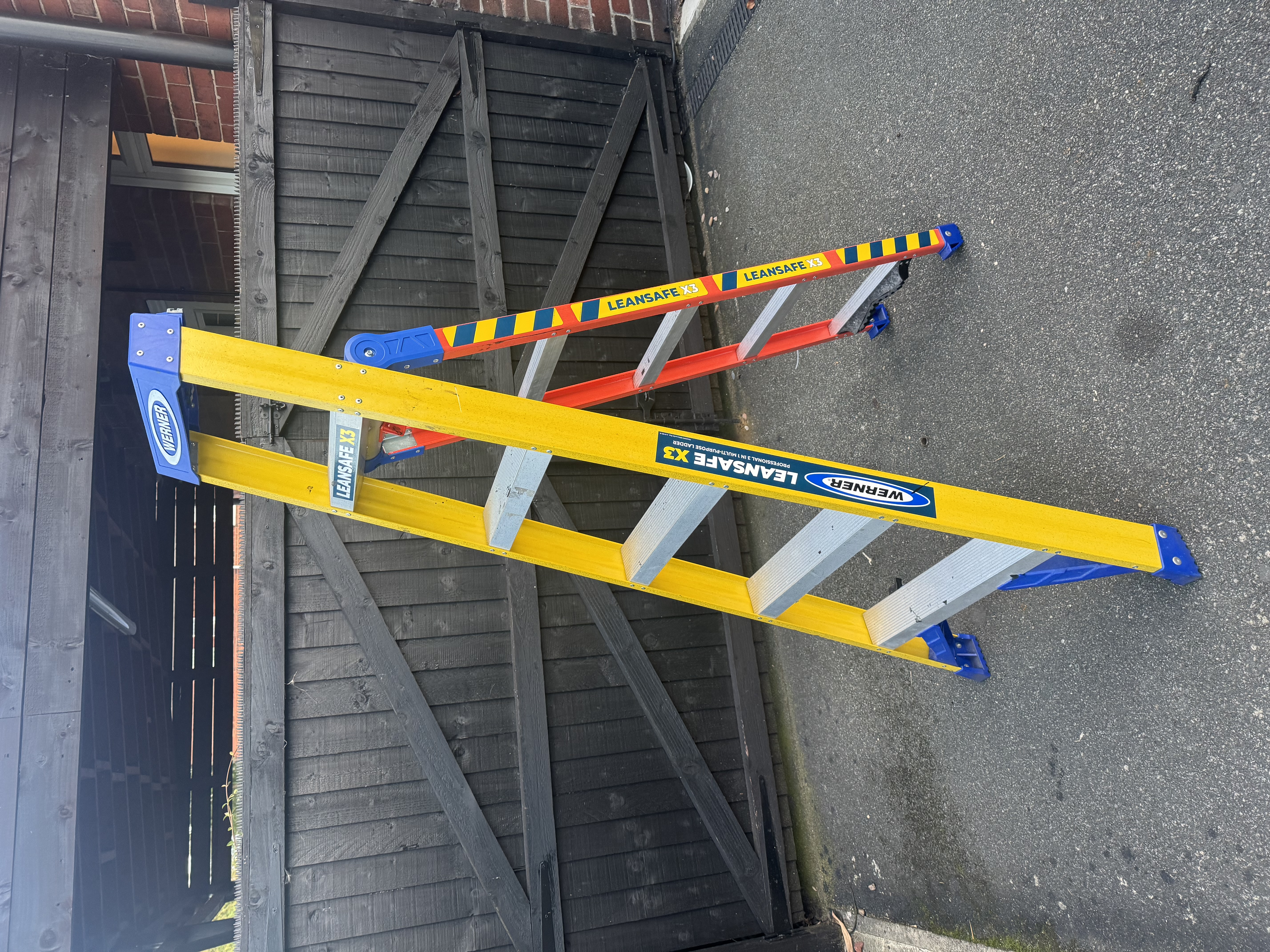 Step ladder