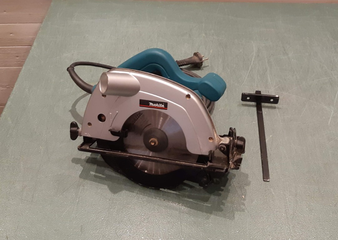 Cirkelsåg makita 5604r