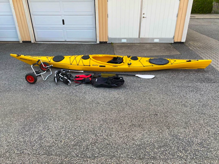 Aquarius 505 - havskajak med alla tillbehör