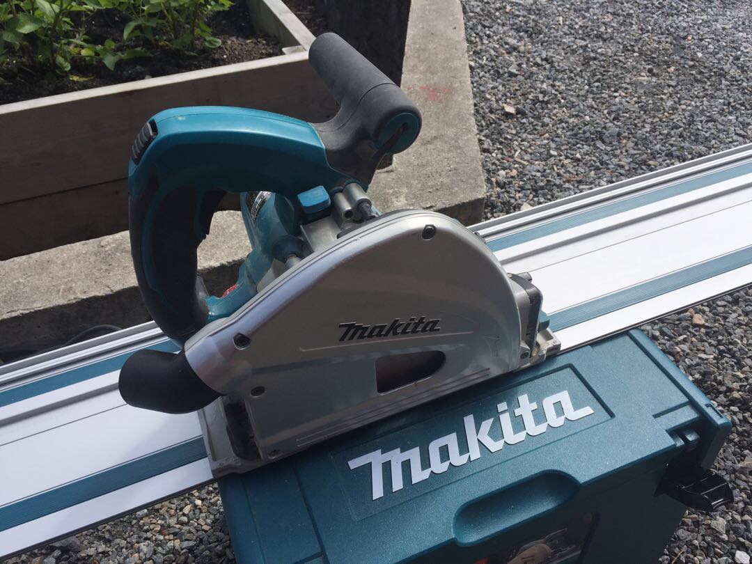 Dykksag med styreskinne