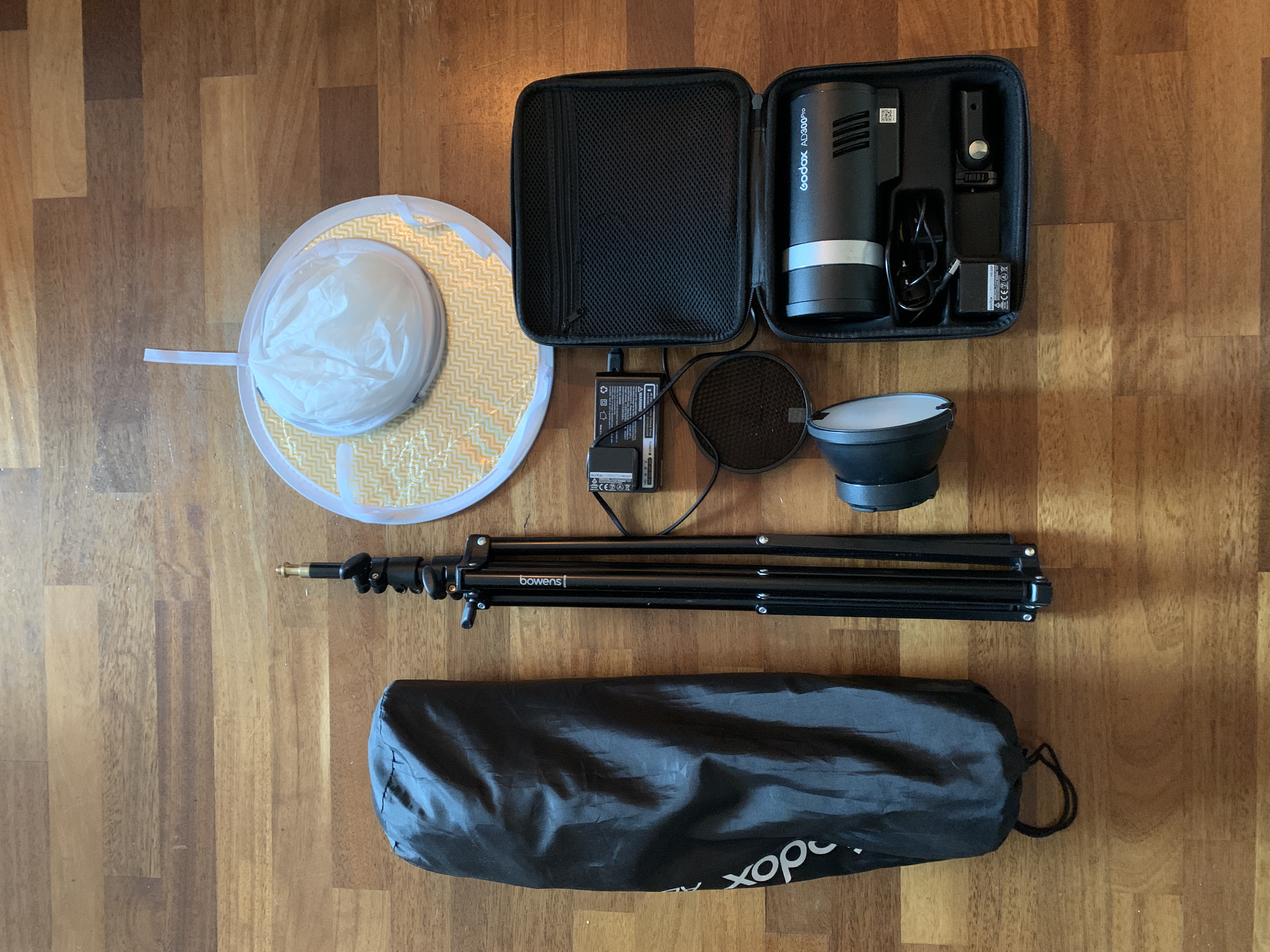 Godox ad300 - octa, stand - canon, nikon, fuji trigger