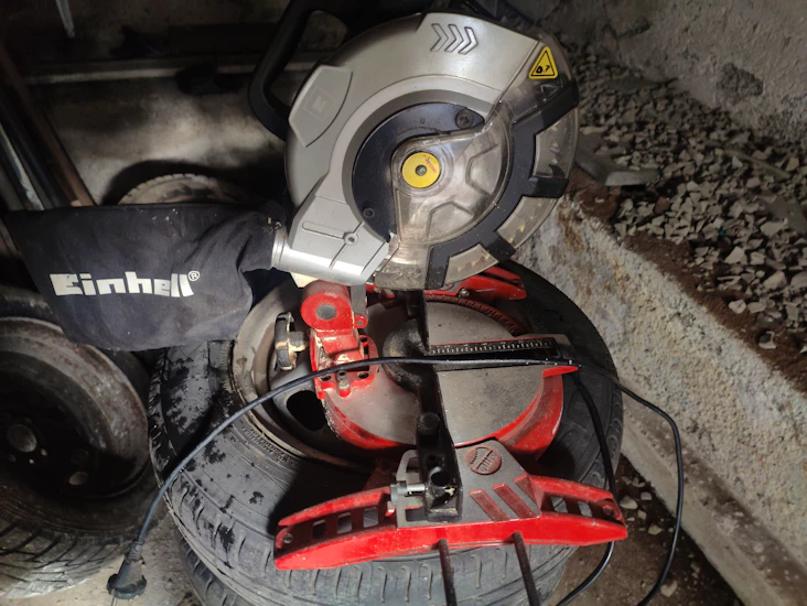 Katkaisusirkkeli einhell