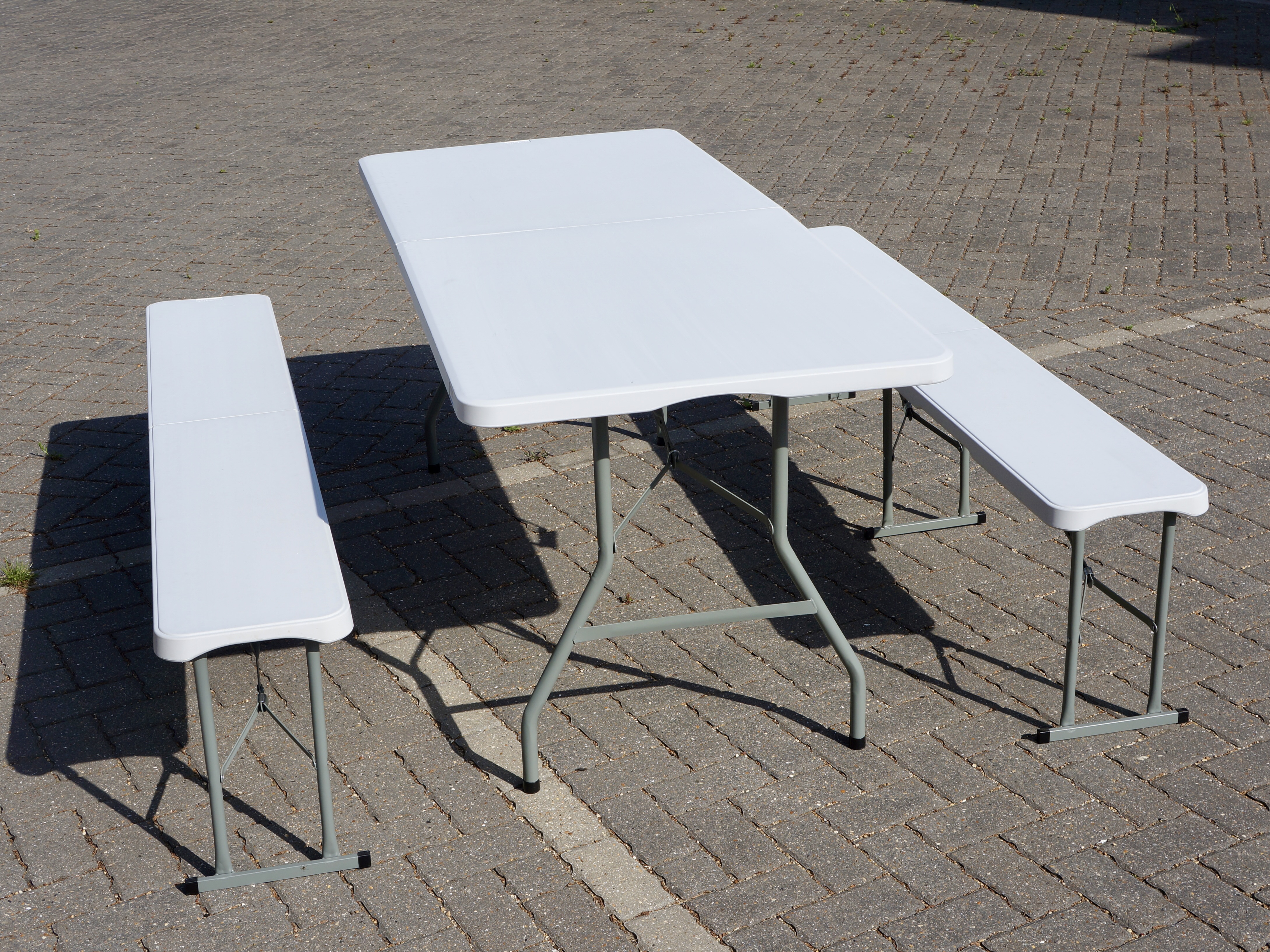 6ft folding party table & 2 benches | complete set for up to 6