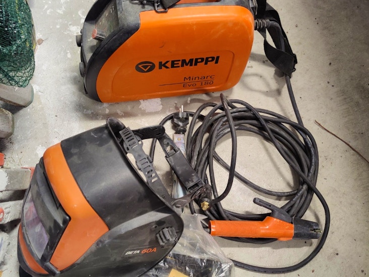 Kemppi minarc evo 180 puikkohitsauskone