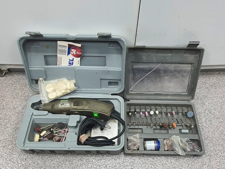 Kellen multimaskin med tillbehör