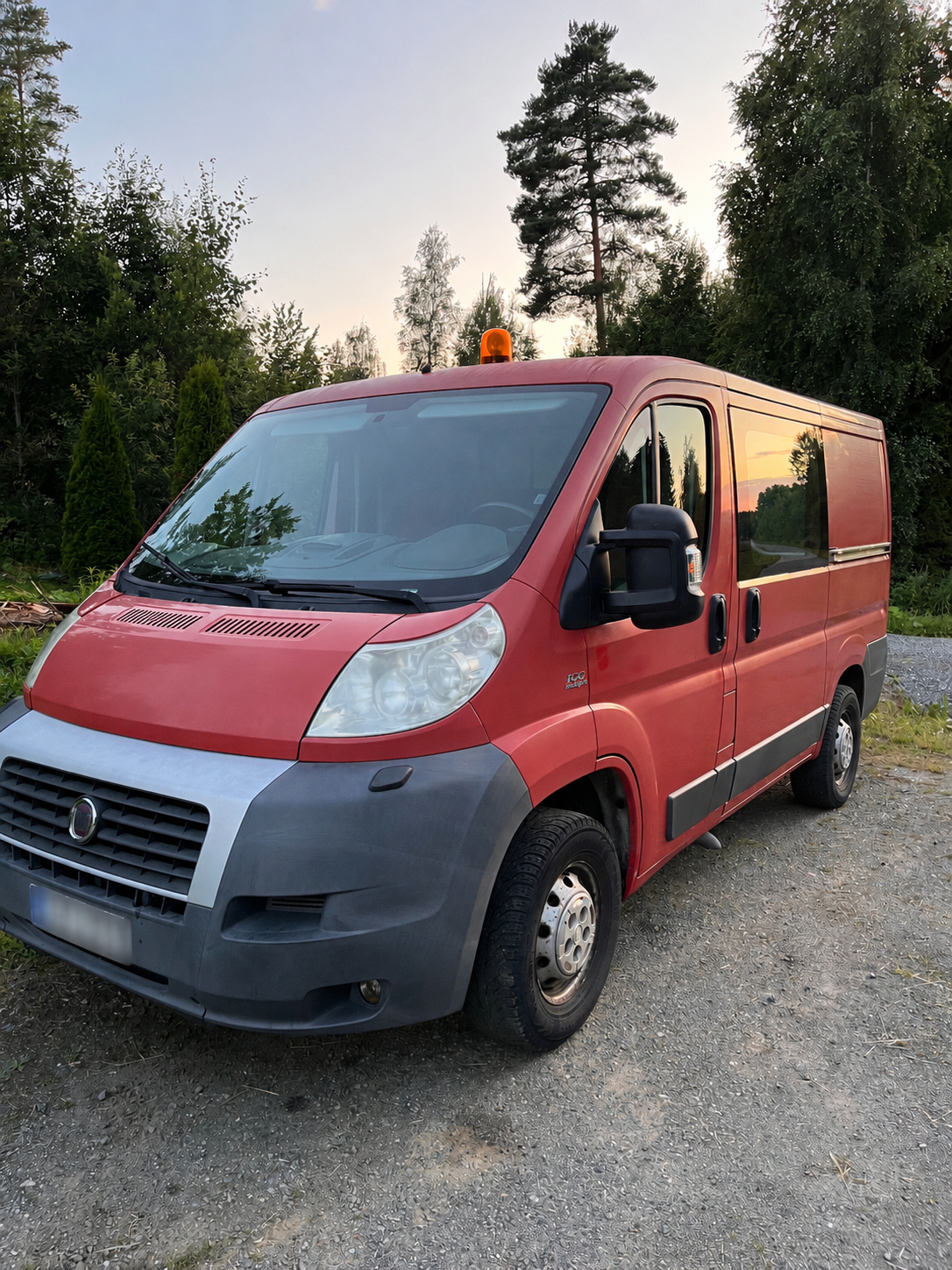 Pakettiauto