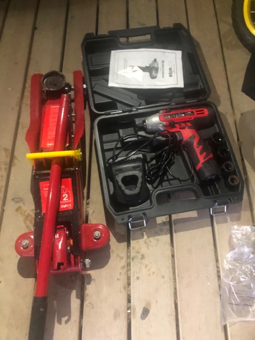 Muttertrekker og jekk (2 tonn)