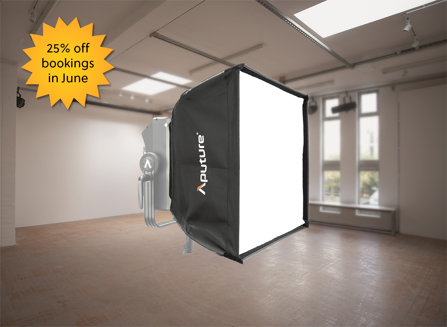 Aputure nova p300c softbox