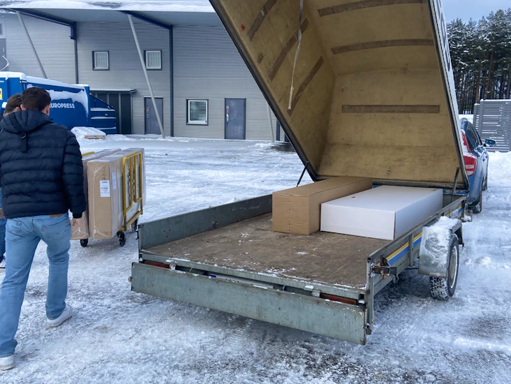 Flytt och frakt hjälp